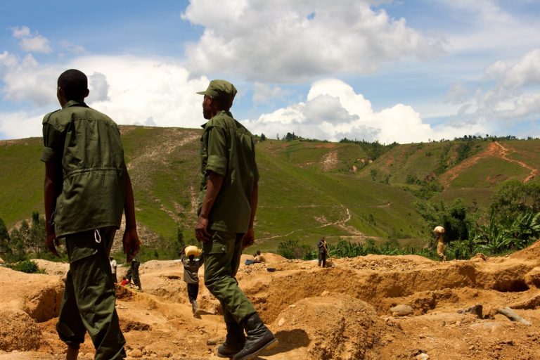 Gold mine in South Kivu, Congo. Image courtesy of the Sasha Lezhnev Enough Project.