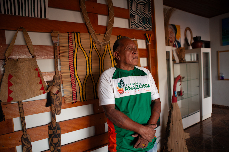 The agricultural expansion in Mato Grosso has left Indigenous people “surrounded” and it risks opening up their lands to invasions and land–grabbing, says Puiú Txukarramãe, a cacique from the Kayapó Indigenous people who live in Capoto/Jarina. Ana Ionova for Mongabay.