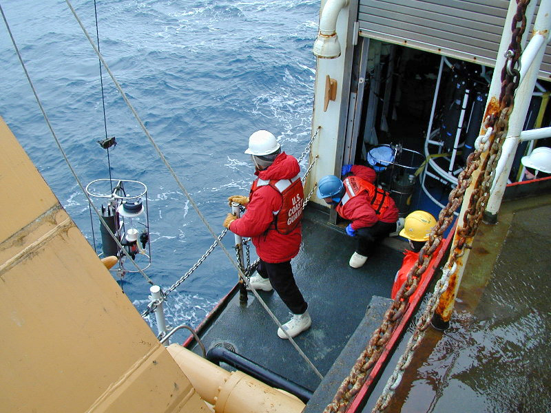 Researchers deploy a pump for filtering water from the Polar Star during the Southern Ocean Iron Experiment (SOFeX) in 2002.